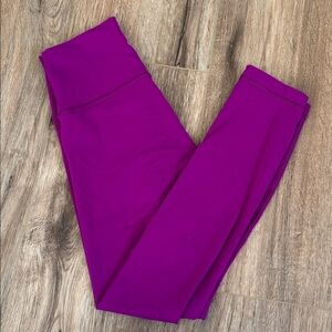 Lululemon Wunder Under Crop III